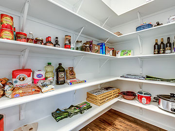 New homes in Silver Lake, WA. Presented by Cano Real Estate. 1580 square foot plan