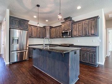 New homes in Silver Lake, WA. Presented by Cano Real Estate. 1604 square foot plan