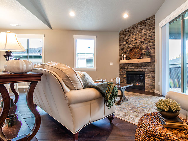 New homes in Silver Lake, WA. Presented by Cano Real Estate. 1556 square foot plan