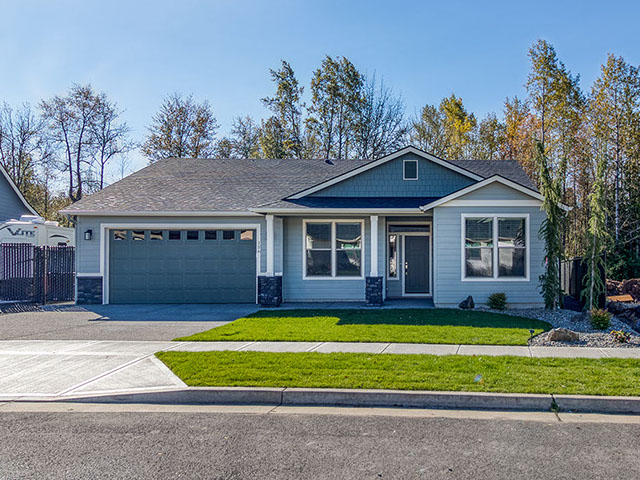 New homes in Silver Lake, WA. Presented by Cano Real Estate. 1604 square foot plan