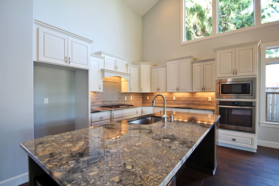 Exterior of new home at Chinook Place, by Universal Construction