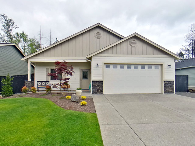 New homes in Silver Lake, WA. Presented by Cano Real Estate. 1584 square foot plan