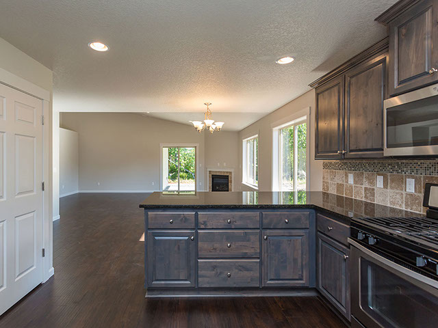 New homes in Silver Lake, WA. Presented by Cano Real Estate. 1556 square foot plan